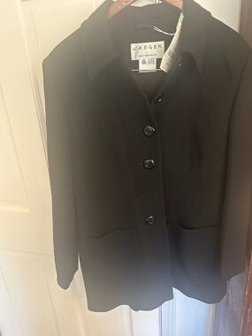 Jaeger black jacket Great Britain Wool NWT Luxurious exceptional vintage
